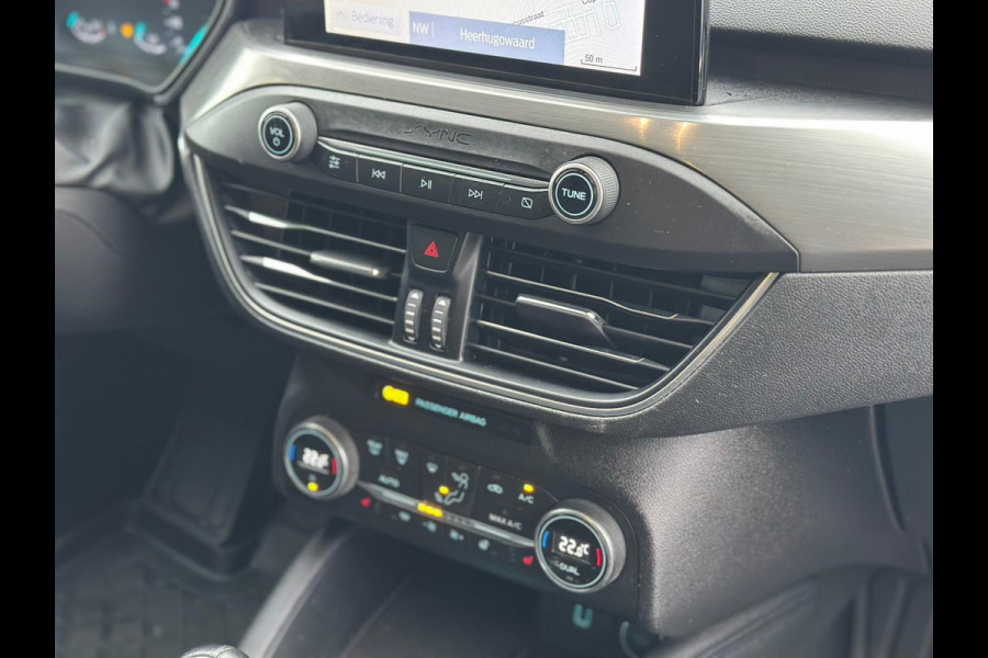 Ford FOCUS Wagon 1.0 EcoBoost Titanium Business Elektr. Achterklep! Navi! Cruise Controle!