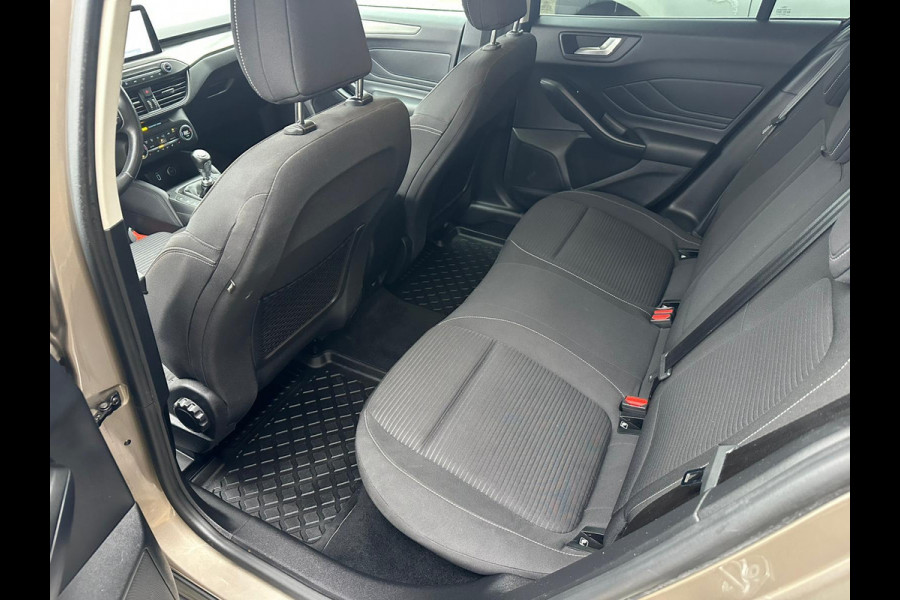 Ford FOCUS Wagon 1.0 EcoBoost Titanium Business Elektr. Achterklep! Navi! Cruise Controle!