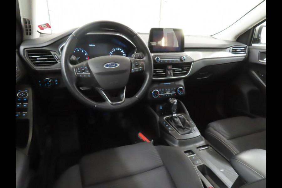 Ford FOCUS Wagon 1.0 EcoBoost Titanium Business | 58.500 km | Winter Pack
