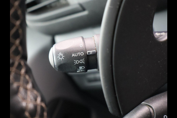 Peugeot Expert 2.0 BLUEHDI 180 PK AUT. SPORT PREMIUM + 2 SCHUIFDEUREN | HEAD-UP | CAMERA | TREEPLANKEN