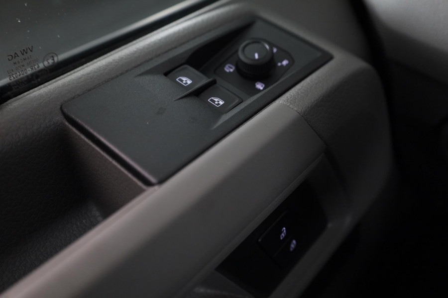 Volkswagen Crafter Trendline L3 Bestelwagen (2) GP 2.0 TDI EU6 103 k Automaat! VOORRAAD!!