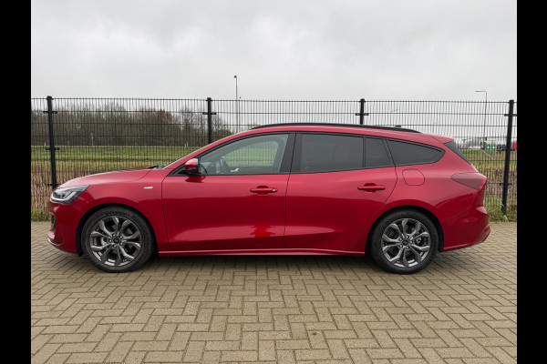 Ford FOCUS Wagon 1.0 EcoBoost Hybrid ST Line X | PANO | 155PK | Camera | Blind Spot | Stuur/stoel verw.