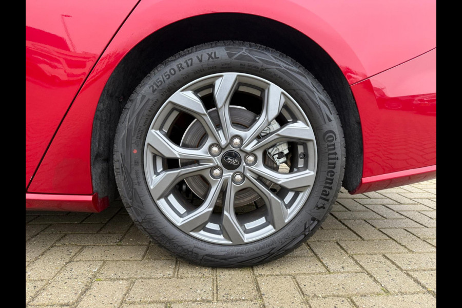 Ford FOCUS Wagon 1.0 EcoBoost Hybrid ST Line X | PANO | 155PK | Camera | Blind Spot | Stuur/stoel verw.