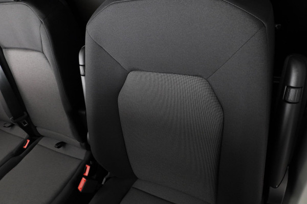 Volkswagen Crafter Comfortline L3 (2) Bestelwagen 2.0 TDI EU6 103 kW Volkswagen Bedrijfswagens Crafter Comfortline L3H3 2.0 TDI EU6 140 pk GVW 3.5T NETTO DEAL!! VOORRAAD!!