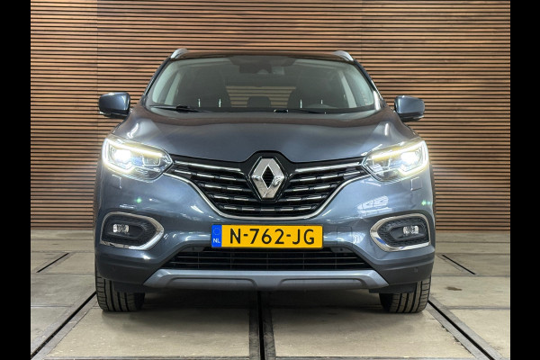 Renault Kadjar 1.3 TCe Intens | Pano | Trekhaak | Sportstoelen | BOSE | 19' inch | Stoelverwarming | LED | DAB Radio | Keyless