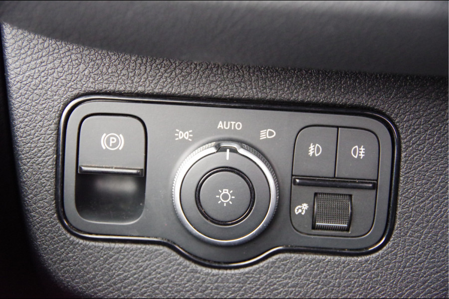 Mercedes-Benz Sprinter 315 1.9 CDI L2 RWD OPEN LAADBAK, AUT. LED, TREKHAAK, STOELVERWARMING, VOORRUIT VERWARMING, CLIMA, CARPLAY