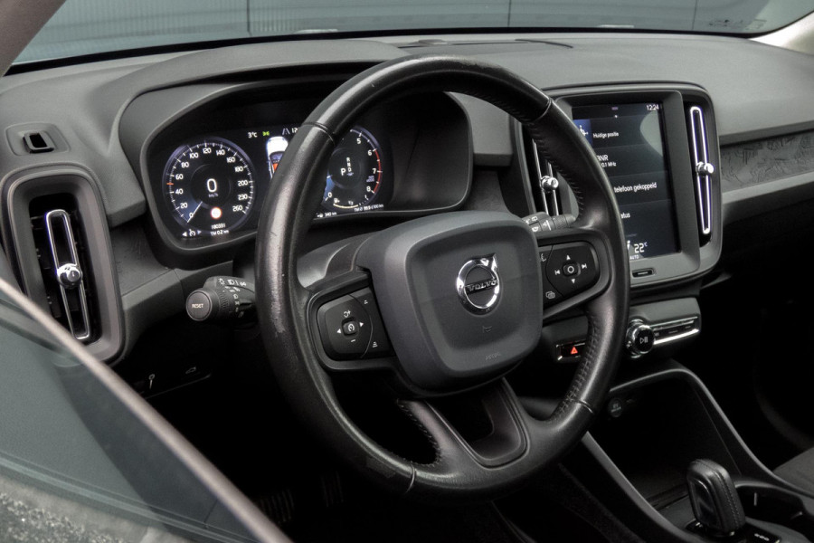 Volvo XC40 1.5 T3 | TREKHAAK | CAMERA | LED KOPLAMPEN | ORIGINEEL NEDERLANDS