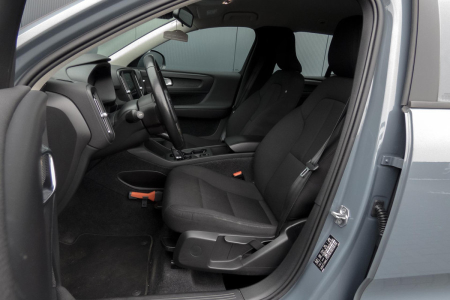 Volvo XC40 1.5 T3 | TREKHAAK | CAMERA | LED KOPLAMPEN | ORIGINEEL NEDERLANDS