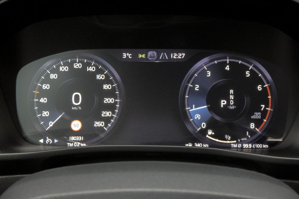 Volvo XC40 1.5 T3 | TREKHAAK | CAMERA | LED KOPLAMPEN | ORIGINEEL NEDERLANDS