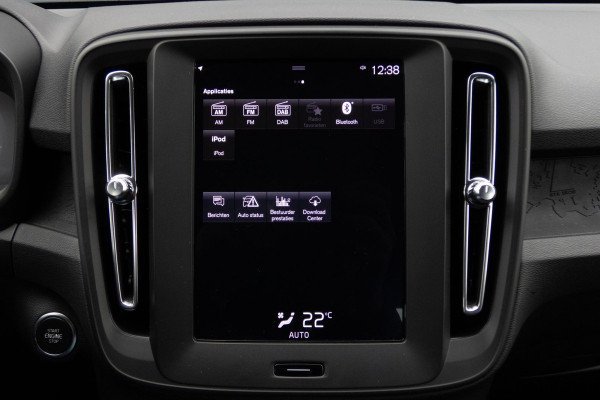 Volvo XC40 1.5 T3 | TREKHAAK | CAMERA | LED KOPLAMPEN | ORIGINEEL NEDERLANDS