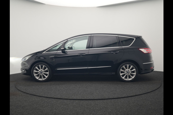 Ford S-Max 2.0 Vignale 7 Persoons 241pk Dealer O.H. | Panodak | Adaptive Cruise | 360 Camera | Lederen Comfortstoelen Memory & Verwarmd | Apple Carplay | Stuur Verwarmd | Keyless | Sfeerverlichting | Blis | Navigatie | DAB |