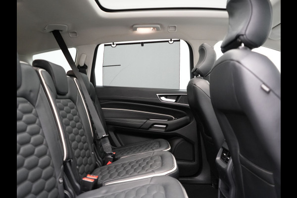 Ford S-Max 2.0 Vignale 7 Persoons 241pk Dealer O.H. | Panodak | Adaptive Cruise | 360 Camera | Lederen Comfortstoelen Memory & Verwarmd | Apple Carplay | Stuur Verwarmd | Keyless | Sfeerverlichting | Blis | Navigatie | DAB |