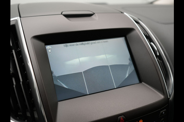 Ford S-Max 2.0 Vignale 7 Persoons 241pk Dealer O.H. | Panodak | Adaptive Cruise | 360 Camera | Lederen Comfortstoelen Memory & Verwarmd | Apple Carplay | Stuur Verwarmd | Keyless | Sfeerverlichting | Blis | Navigatie | DAB |