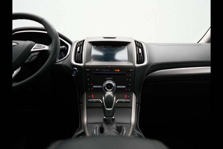 Ford S-Max 2.0 Vignale 7 Persoons 241pk Dealer O.H. | Panodak | Adaptive Cruise | 360 Camera | Lederen Comfortstoelen Memory & Verwarmd | Apple Carplay | Stuur Verwarmd | Keyless | Sfeerverlichting | Blis | Navigatie | DAB |