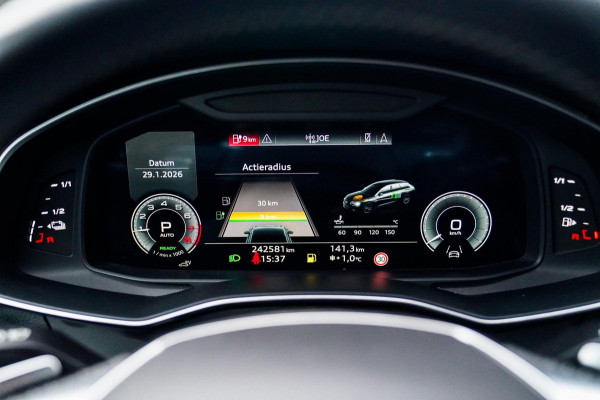 Audi A6 Avant 55 TFSI e quattro Competition | Pano | Trekhaak | 2x S-Line | Achteruitrijcamera