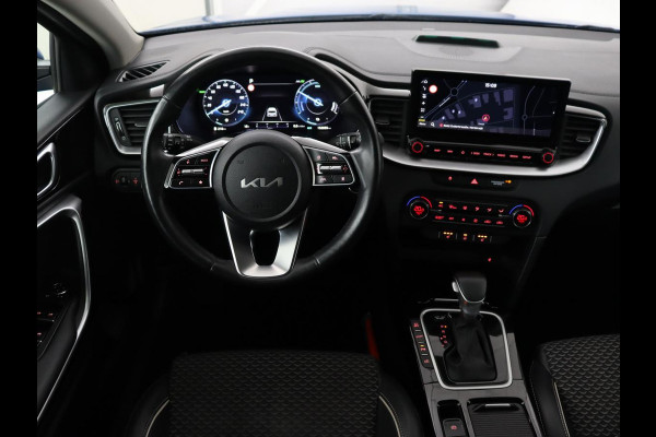 Kia Ceed 1.6 GDI PHEV DynamicPlusLine | Trekhaak | Stoel & stuurverwarming | Adaptive cruise | Camera | Carplay | Half leder | Keyless | Full LED | Climate control