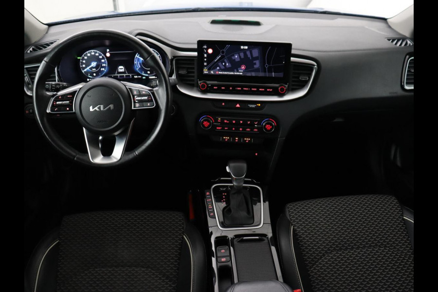 Kia Ceed 1.6 GDI PHEV DynamicPlusLine | Trekhaak | Stoel & stuurverwarming | Adaptive cruise | Camera | Carplay | Half leder | Keyless | Full LED | Climate control