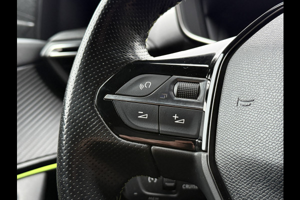 Peugeot e-2008 EV GT 50 kWh | Camera | Andriod Auto | Stoelverwarming