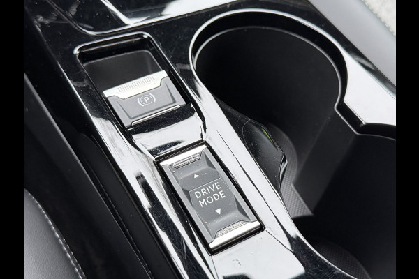 Peugeot e-2008 EV GT 50 kWh | Camera | Andriod Auto | Stoelverwarming