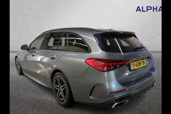 Mercedes-Benz C-Klasse Estate 180 AMG Line Full Options NL Auto (€ 69.167 New!) Panoramadak Burmester Audio Achterasbesturing Digital LED Koplamp Ambiente Premium Plus Pack Leder HUD Display Night Pack