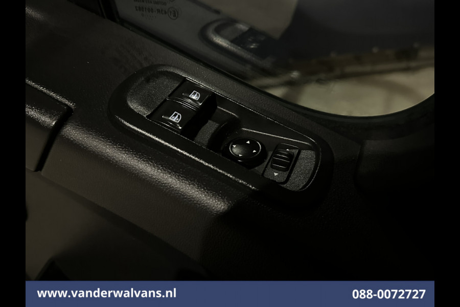 Renault Master 2.3 dCi 150pk Pick up Open Laadbak Euro6 Airco | LED | Cruisecontrol Bijrijdersbank