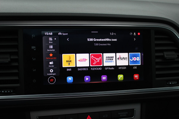 Seat Ateca 1.5 TSI Xperience Business Intense / Trekhaak / Panoramadak / Camera / Virtual Cockpit / CarPlay / 18'' / Keyless / Rijstrooksensor / Navigatie / LED / DAB / Stuur+Stoelverwarming / ACC