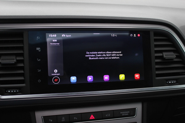 Seat Ateca 1.5 TSI Xperience Business Intense / Trekhaak / Panoramadak / Camera / Virtual Cockpit / CarPlay / 18'' / Keyless / Rijstrooksensor / Navigatie / LED / DAB / Stuur+Stoelverwarming / ACC