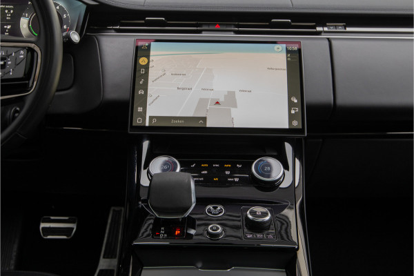 Land Rover Range Rover Sport 3.0 P440e Dynamic HSE Panorama, Head-up, Medidian, Luchtvering, 23" BTW