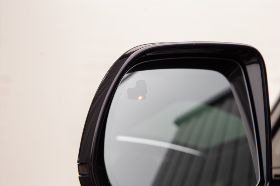 Land Rover Range Rover Sport 3.0 P440e Dynamic HSE Panorama, Head-up, Medidian, Luchtvering, 23" BTW