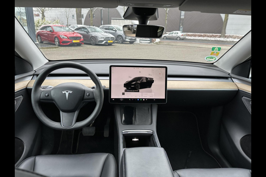 Tesla Model Y Long Range AWD 75 kWh SOH 95% | AUTOPILOT|  VOLLEDIGE TESLA GARANTIE T/M 08/2026 OF 80.000KM| DE HOOGVOLTACCU EN AANDRIJFLIJN TOT 2030 of 192.000KM | 20 INCH!|