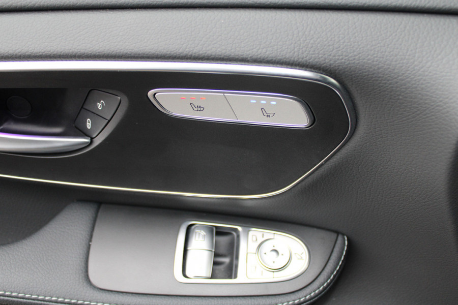 Mercedes-Benz V-Klasse 300d / DC / AMG / Luchtvering / Panorama / 360 Cam / 2x Elec Schuifd / Burmester / Vol Opties / NIEUW!!