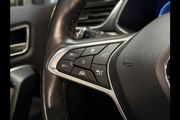 Renault Captur 1.6 E-Tech Plug-in Hybrid 160 Initiale Paris | 360 Camera | Panoramadak