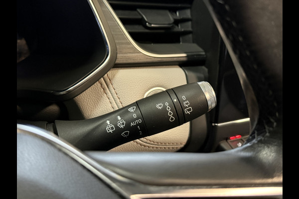 Renault Captur 1.6 E-Tech Plug-in Hybrid 160 Initiale Paris | 360 Camera | Panoramadak