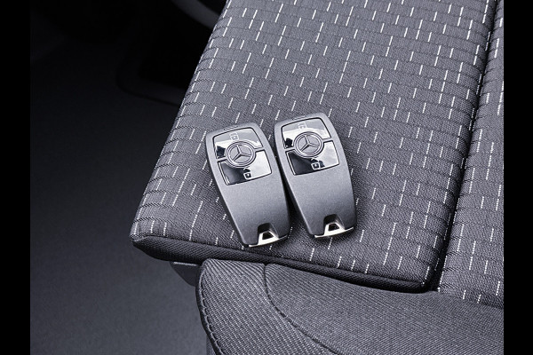 Mercedes-Benz Vito 119 CDI Pro L3 19" inch AMG Sidebars Dubbele Schuifdeur Multibeam LED Trekhaak Achteruitrijcamera Betimmering