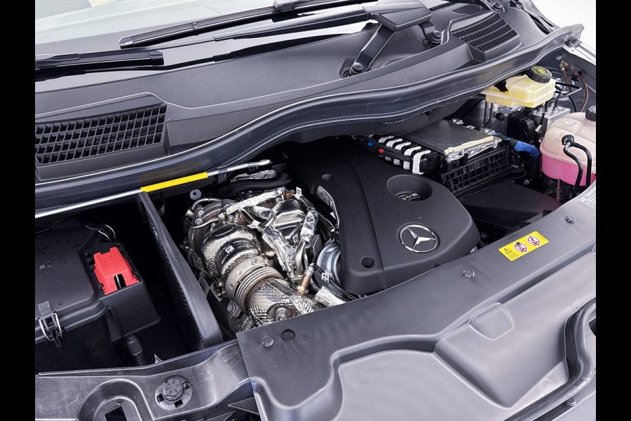 Mercedes-Benz Vito 119 CDI Pro L3 19" inch AMG Sidebars Dubbele Schuifdeur Multibeam LED Trekhaak Achteruitrijcamera Betimmering