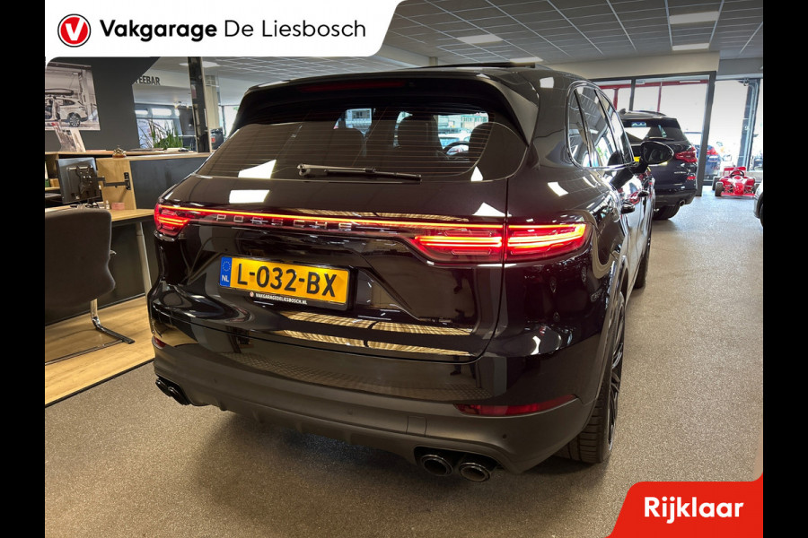 Porsche Cayenne 2.9 S / 444 pk / Pano / stoelen 14 voudig / Leder / Navigatie / Bose / camera / 22 inch