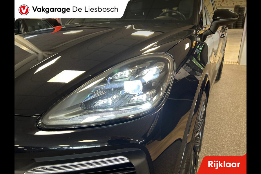 Porsche Cayenne 2.9 S / 444 pk / Pano / stoelen 14 voudig / Leder / Navigatie / Bose / camera / 22 inch