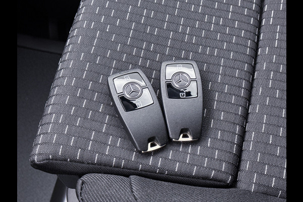 Mercedes-Benz Vito 119 CDI PRO L3 19 inch Lichtmetaal AMG Dubbele Schuifdeur Multibeam LED Trekhaak Achteruitrijcamera Betimmering