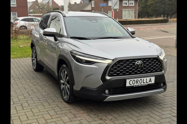 Toyota Corolla Cross 1.8 Hybrid Style | December 2024, Elektrische achterklep, 18 inch, Dodehoekherkenning, Parkeersensoren, Stuurverwarming