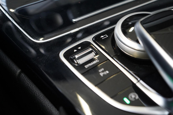 Mercedes-Benz C-Klasse 250 Premium Plus | Panoramadak | Navigatie | Stoelverwarming | Parkeersensoren