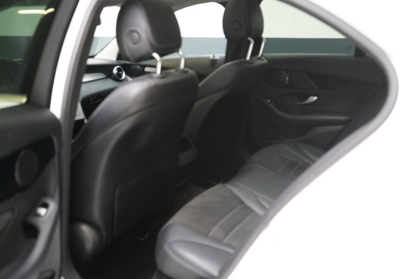 Mercedes-Benz C-Klasse 250 Premium Plus | Panoramadak | Navigatie | Stoelverwarming | Parkeersensoren