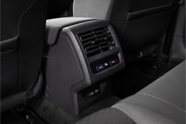 Volkswagen Golf 2.0 TDI Life LED-Privacy