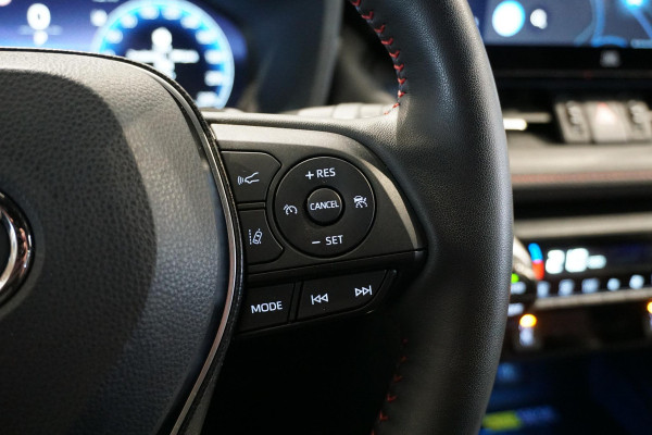 Toyota RAV4 2.5 Plug-in Hybrid AWD Bi-Tone Plus + DODEHOEK / JBL / 360 CAMERA