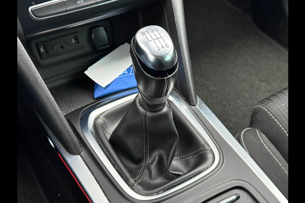 Renault Mégane Estate 1.3 TC GT-Line / 2019 / CAM / TREKHAAK