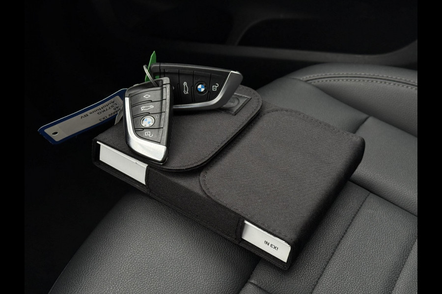 BMW iX3 Aut. Executive 80kWh | Panorama | Navi | Leder Sport | Camera |