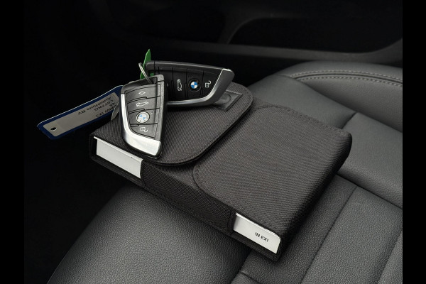 BMW iX3 Aut. Executive 80kWh | Panorama | Navi | Leder Sport | Camera |