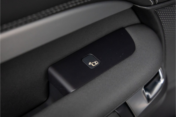 Land Rover Discovery 3.0 D300 Dynamic SE 7p. Black Pack - 21''