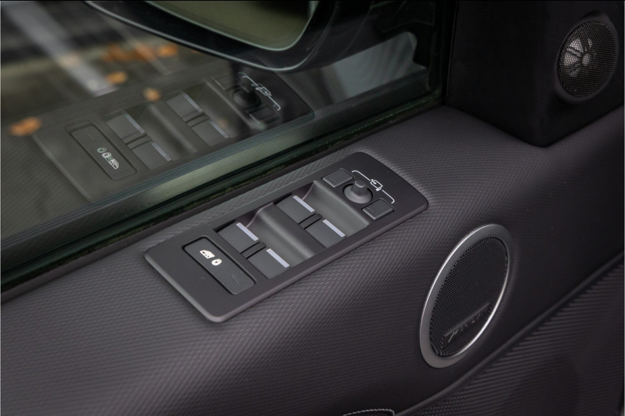 Land Rover Discovery 3.0 D300 Dynamic SE 7p. Black Pack - 21''