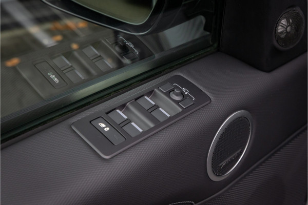 Land Rover Discovery 3.0 D300 Dynamic SE 7p. Black Pack - 21''