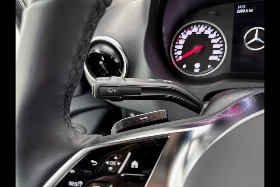 Mercedes-Benz Sprinter 319 1.9 Pro L2H1 3500kg trekhaak Distronic Navigatie Led Stoelverwarming Comfortstoel Betimmering